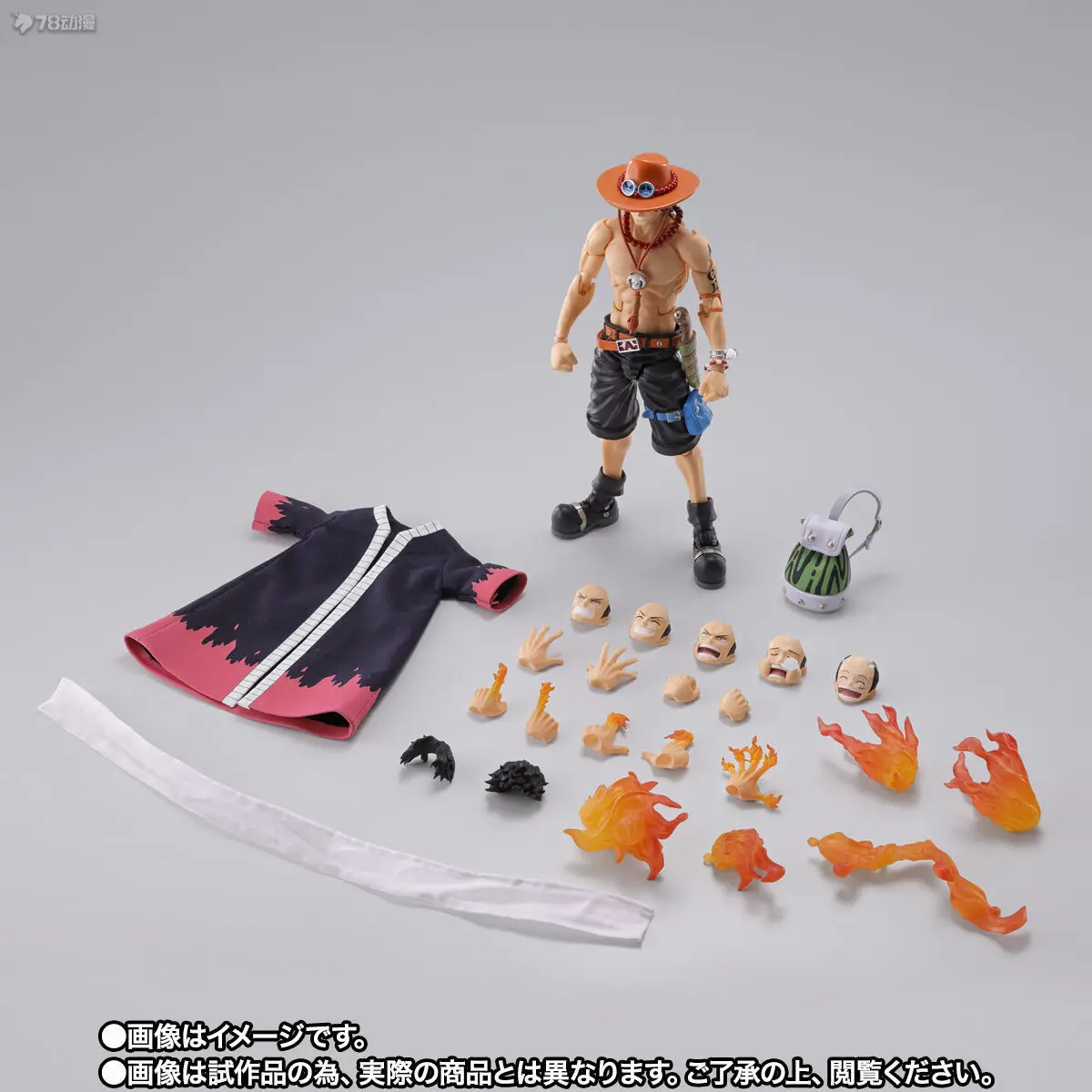 In Stock Bandai S.H.Figuarts SHF ONE PIECE PORTGAS.D.ACE SABO Luffy Model Kit Action Figures Model Toy Gift for Children